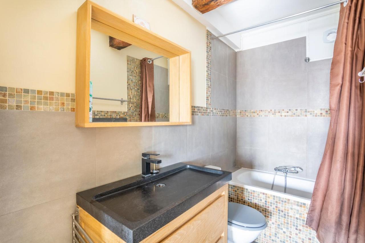 מרסיי Hostel Ambassade Bretonne Vieux-Port מראה חיצוני תמונה