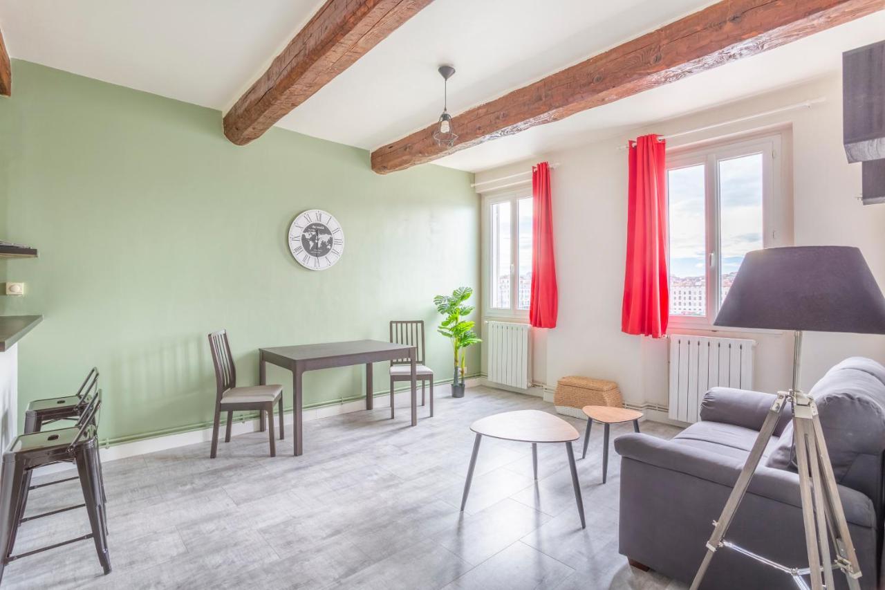 מרסיי Hostel Ambassade Bretonne Vieux-Port מראה חיצוני תמונה
